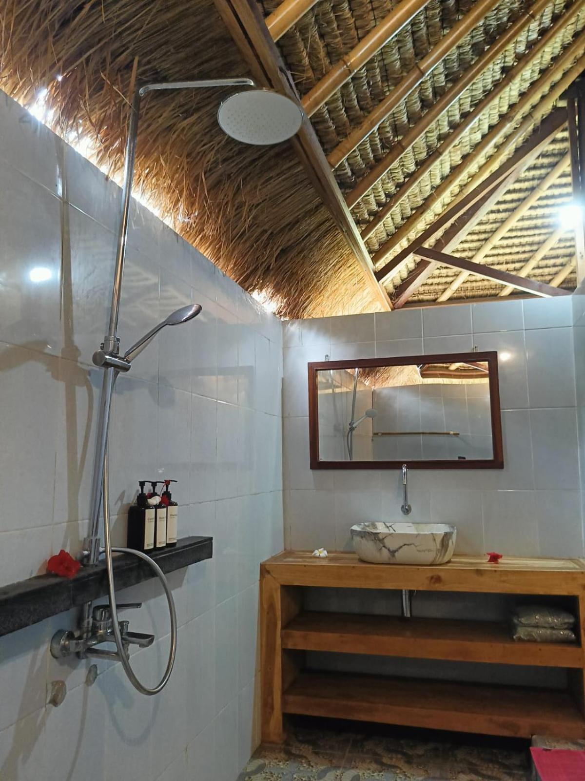 Gili Air Santay Bungalows Extérieur photo